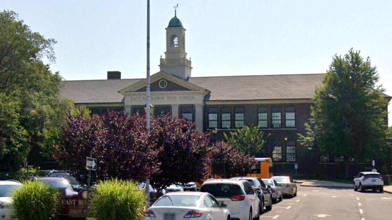 District: East Rockaway Junior-Senior High School going
remote after COVID-19 cases 1