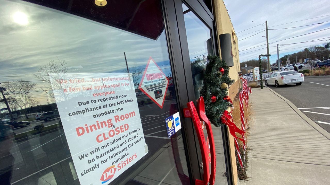 Dairy Queen in Medford, facing anger over mask rule, shuts
dining room 1