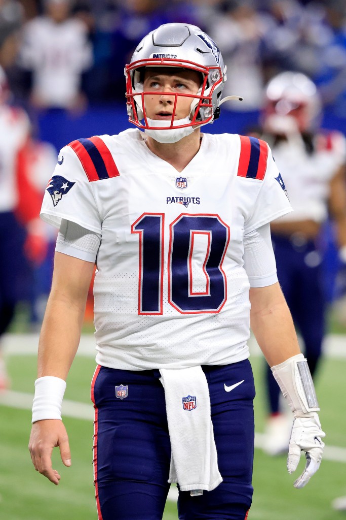 Ex-Patriot Ted Johnson destroys Mac Jones over postgame
remarks: ‘Keep your mouth shut’ 1