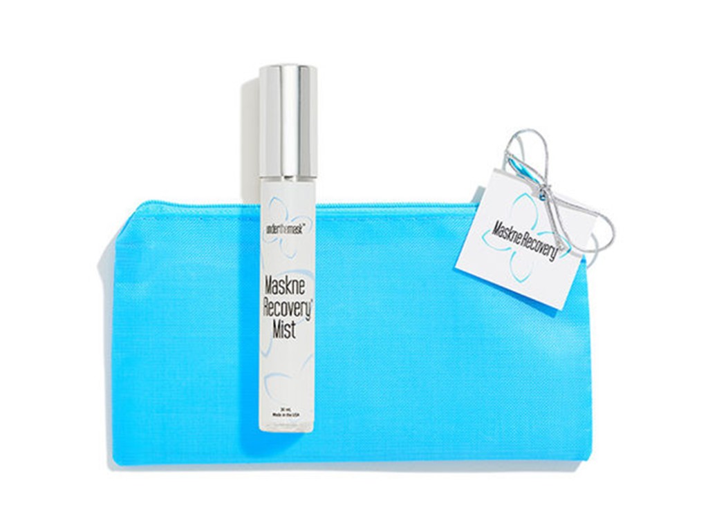 Take 20% off the solution to maskne with this recovery
kit 1