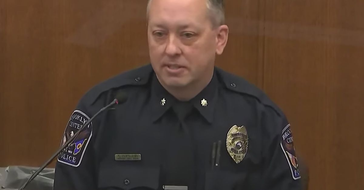 Jurors in manslaughter trial of Minnesota police officer
shown differences between gun, Taser 1