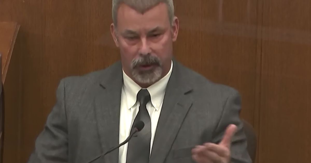 Minnesota cop’s ex-chief: ‘I saw no violation’ of policy by
officer 1