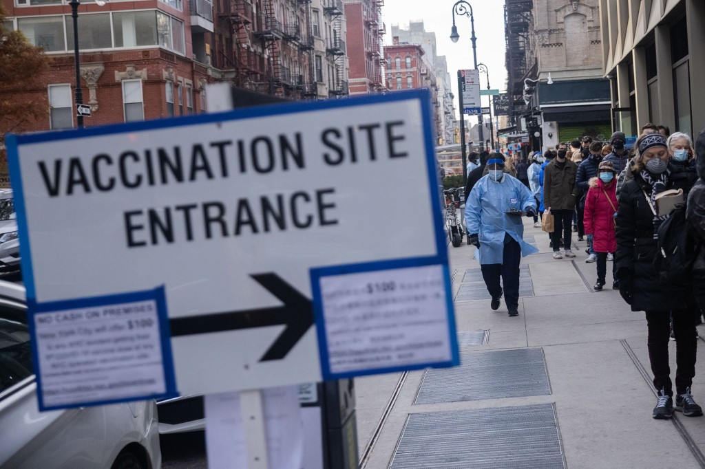 De Blasio defends NYC COVID-19 vaccine mandates in TV show
blitz 1