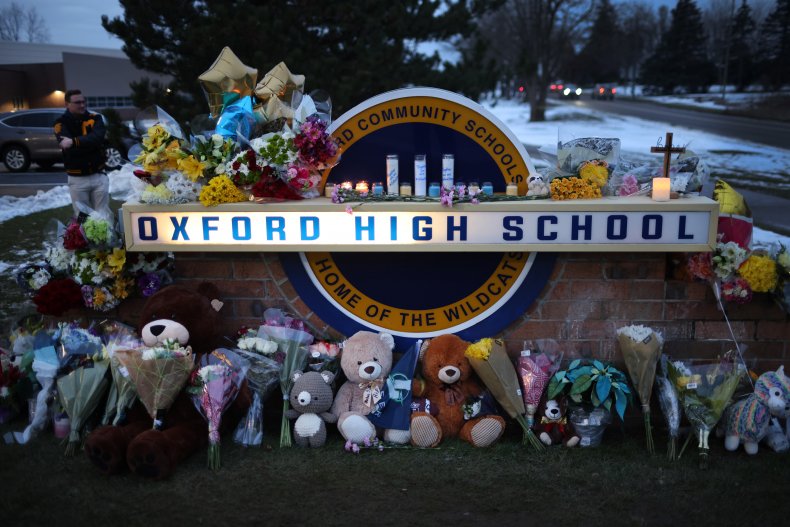 Oxford Copycat Threats Force Dozens of Schools to Close
Across the Country 1