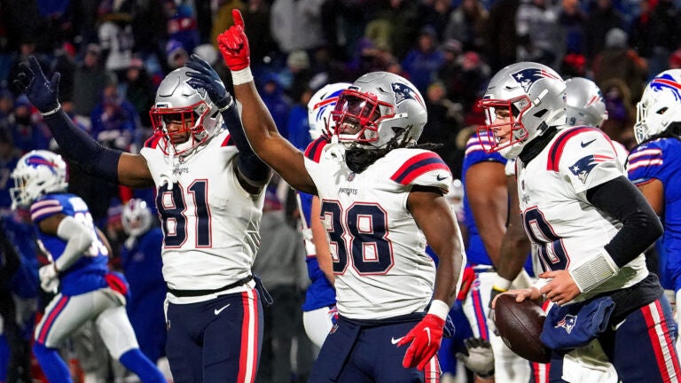 How the AFC playoff picture shifted during the Patriots’ bye
week 1