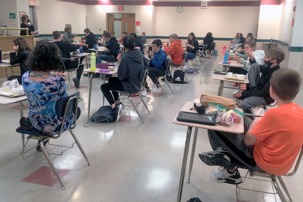 CDC introduces new ‘test to stay’ approach in
schools 1