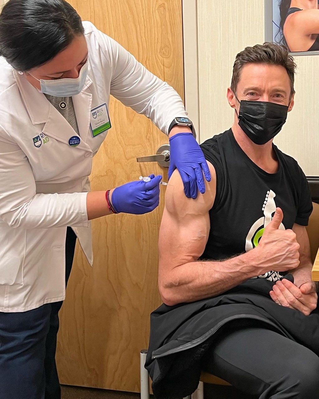 Ripped Hugh Jackman gets his COVID-19 booster shot and more
star snaps 1