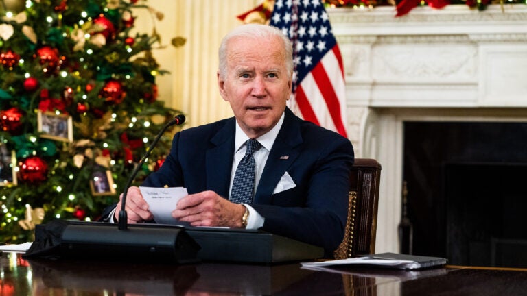 Biden was in close contact with aide who later tested
positive for covid-19, White House says 1