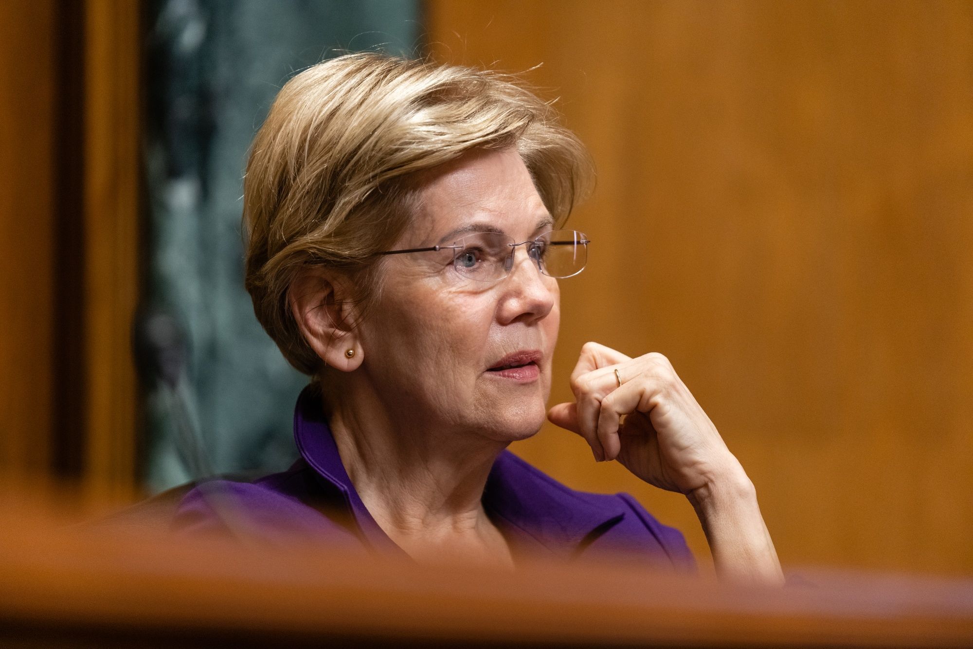 Elizabeth Warren says she tested positive for COVID-19,
experiencing mild symptoms 1