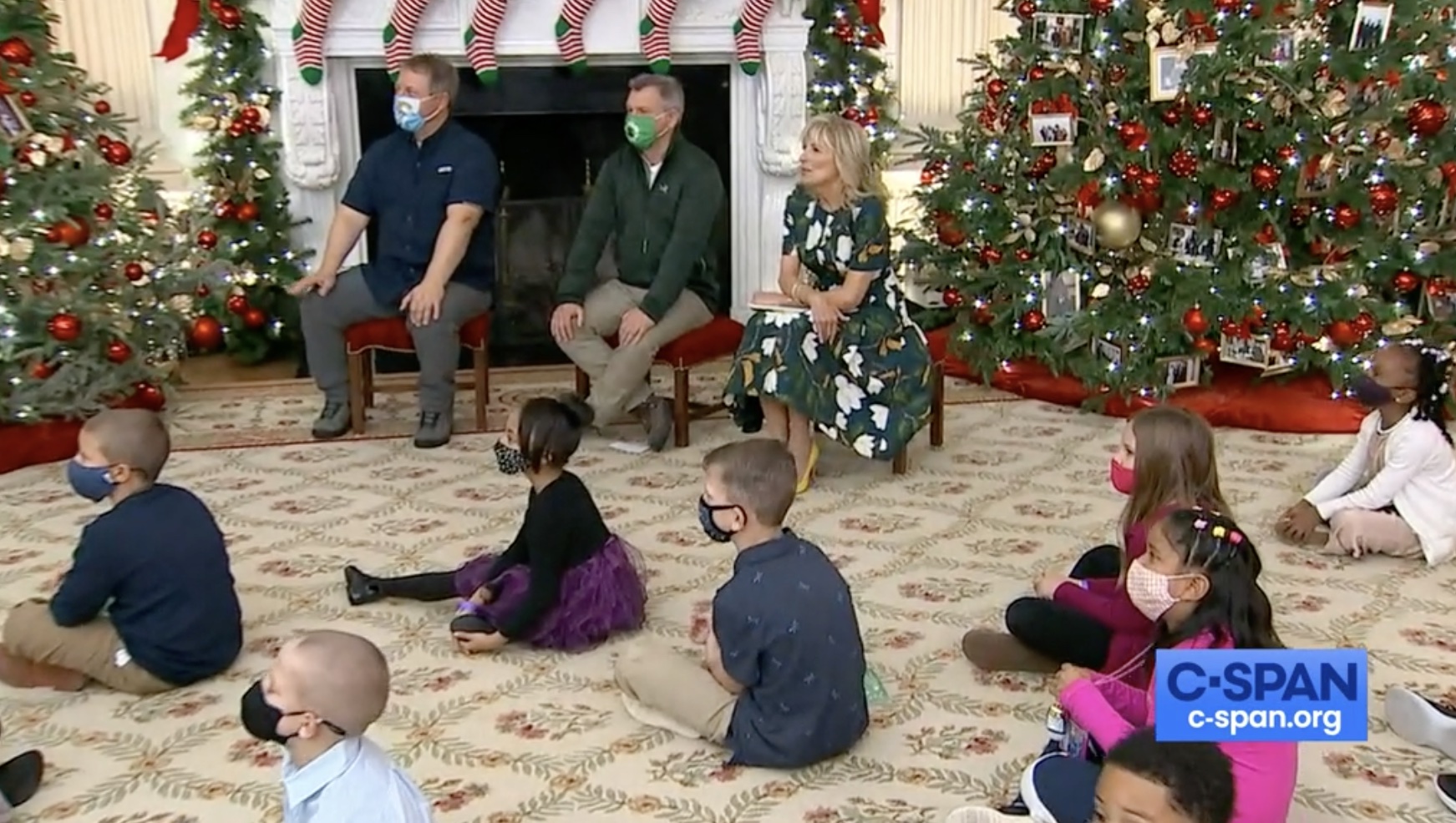 Jill Biden's COVID Elitism Shows as She Forces Kids to Mask
While She Goes Maskless Reading to Them 1
