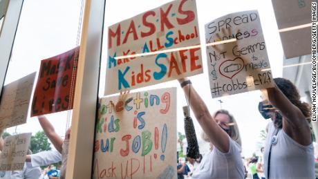 Parents are fighting over Covid vaccines and masks in
divorce court 1