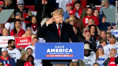Republicans balk at Trump's defense of January 6 rioters but
would back him as 2024 nominee 1