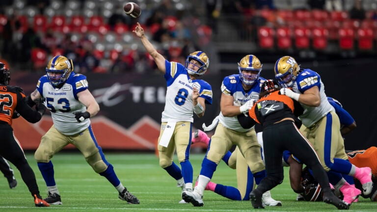 The Patriots signed CFL All-Star Drew Desjarlais to a
futures contract 1