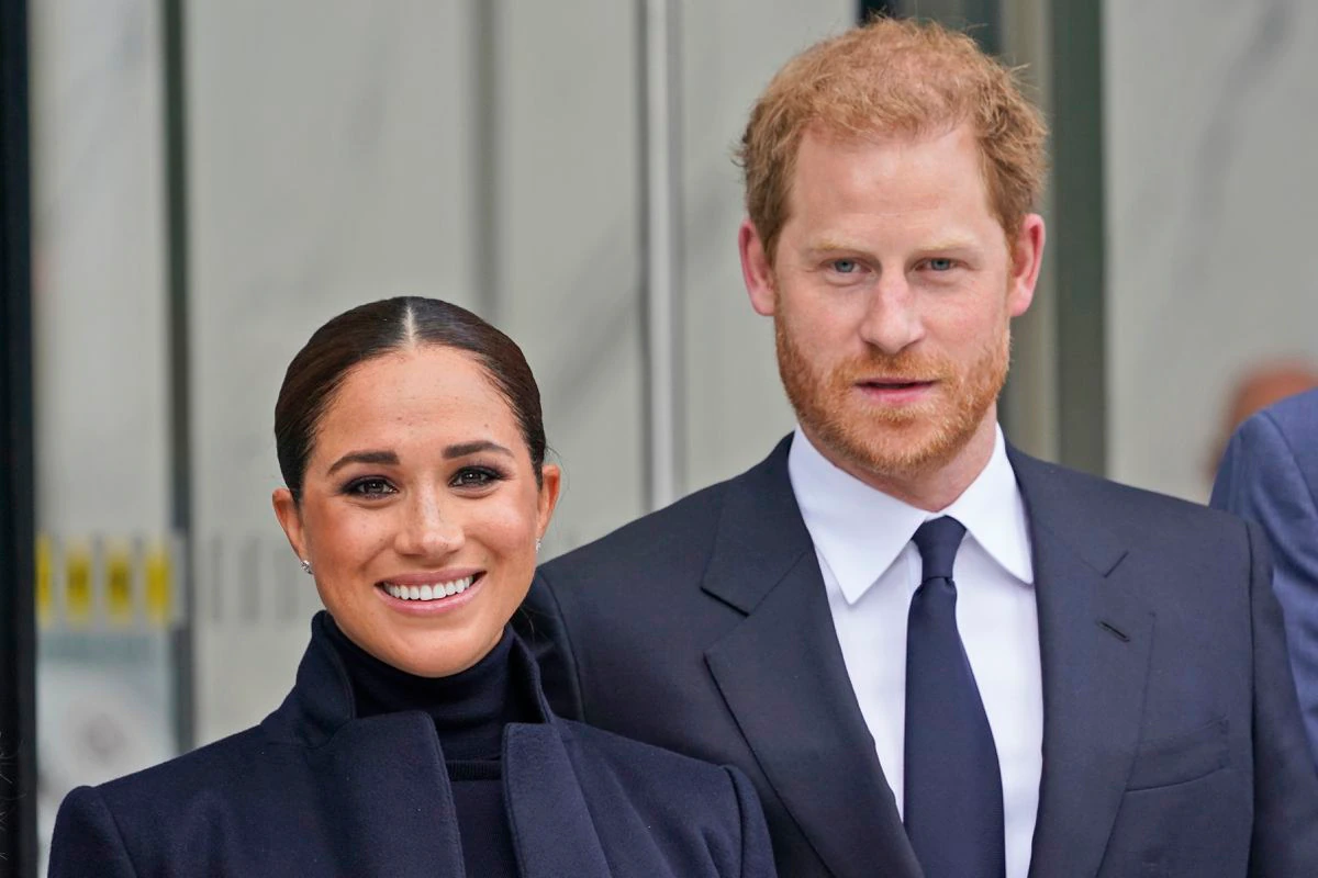Prince Harry, Meghan Markle threaten Spotify over COVID-19
misinformation without mentioning Joe Rogan 1 Prince Harry, Meghan Markle threaten Spotify over COVID-19
misinformation without mentioning Joe Rogan 1