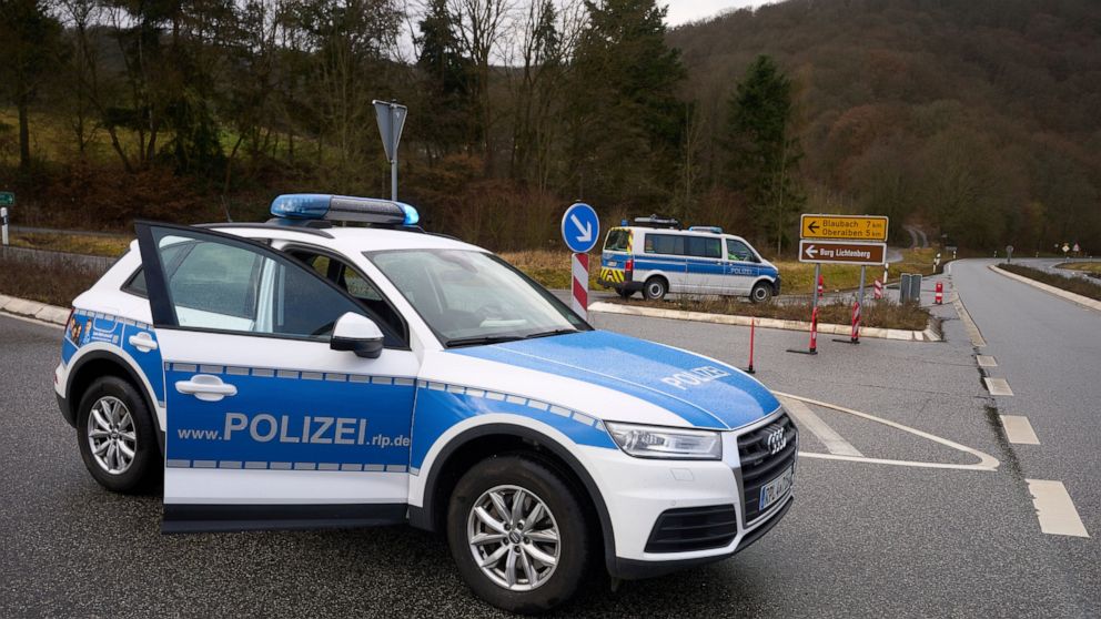 Germany: 2 police officers shot dead during traffic
stop 1