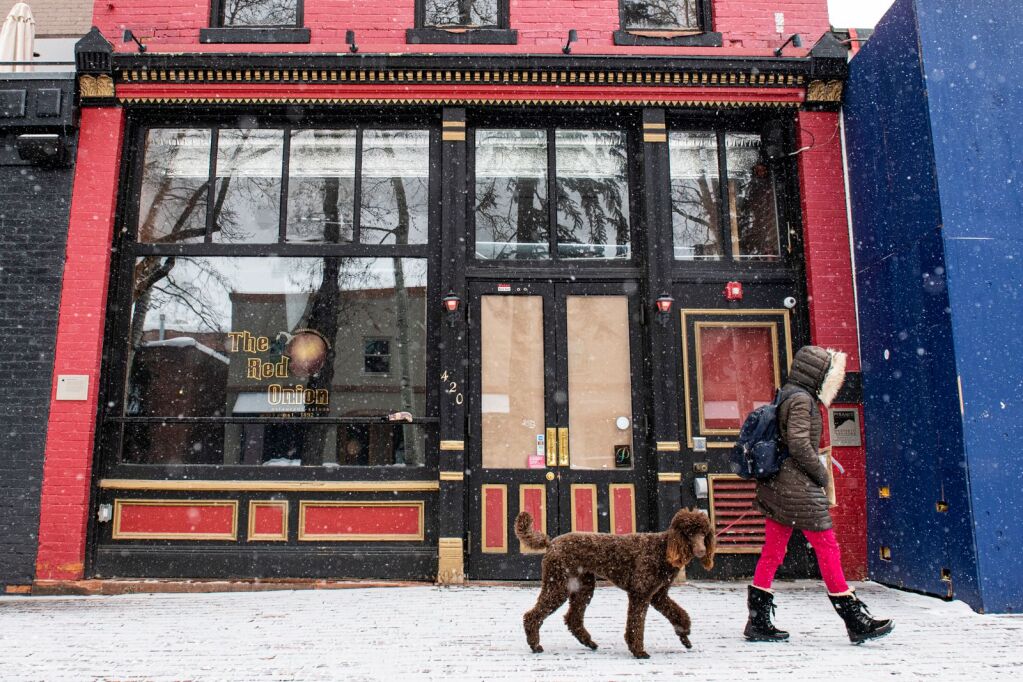 Aspen’s historic Red Onion bar to reopen this fall 1