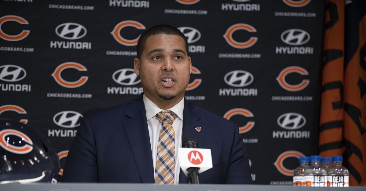 Ryan Poles calls assistant GM ‘critical,’ says he’ll
evaluate rest of front office 1