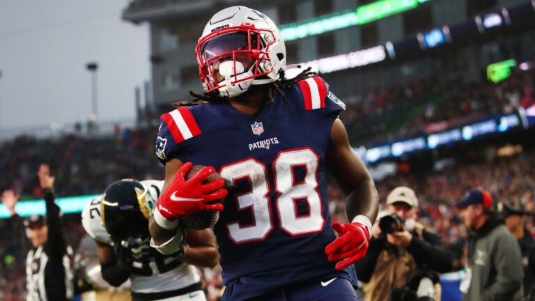 Rookie report cards: Grading the Patriots’ 2021 NFL Draft
class 1