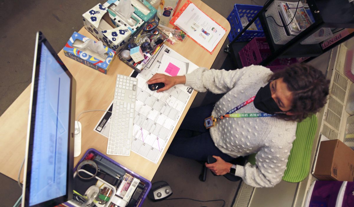 Cyberattacks increasingly hobble pandemic-weary U.S.
schools 1