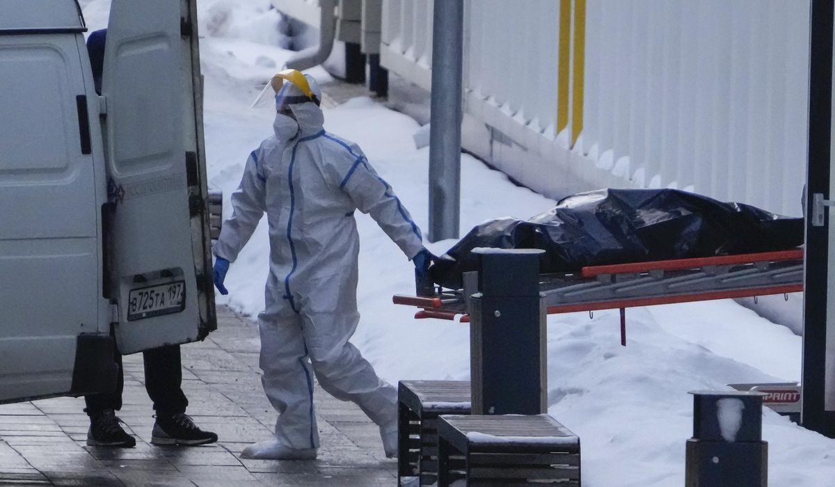 Russia's COVID-19 tally hits pandemic record due to
omicron 1