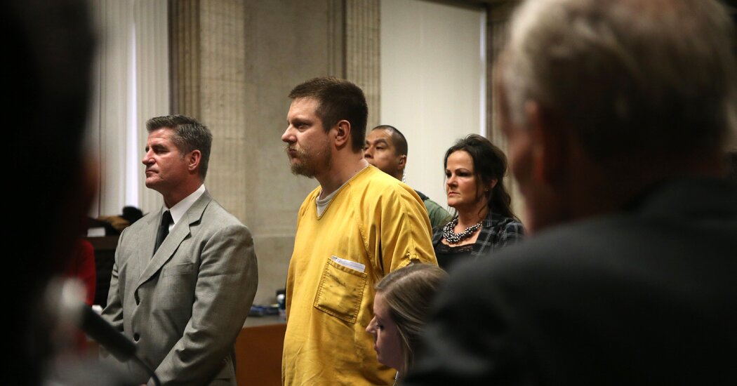 Chicago Officer Who Killed Laquan McDonald Will Leave Prison
Early 1