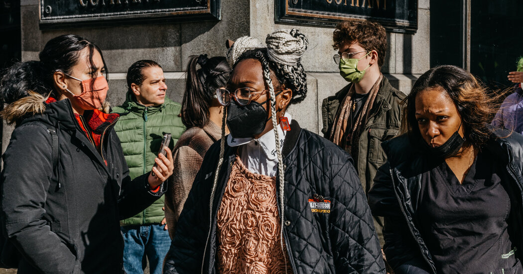 Masks Come Off in More States, but Not Everyone Is
Grinning 1