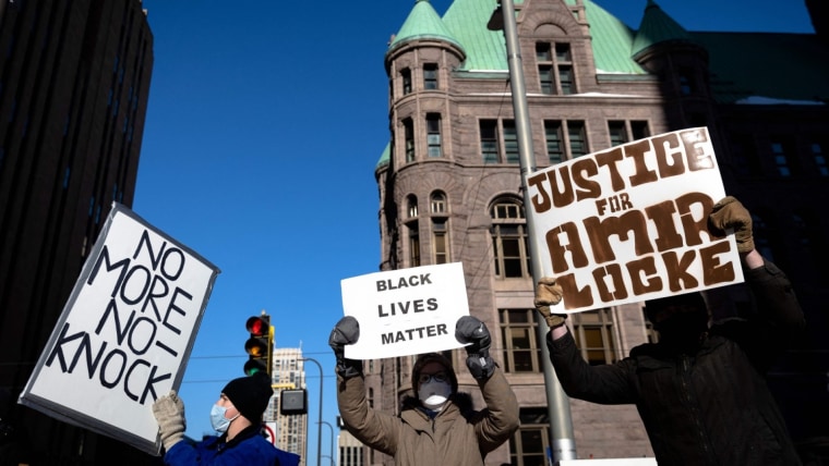'No more excuses': Amir Locke supporters call for firing of
police chief, officer who fatally shot him 1