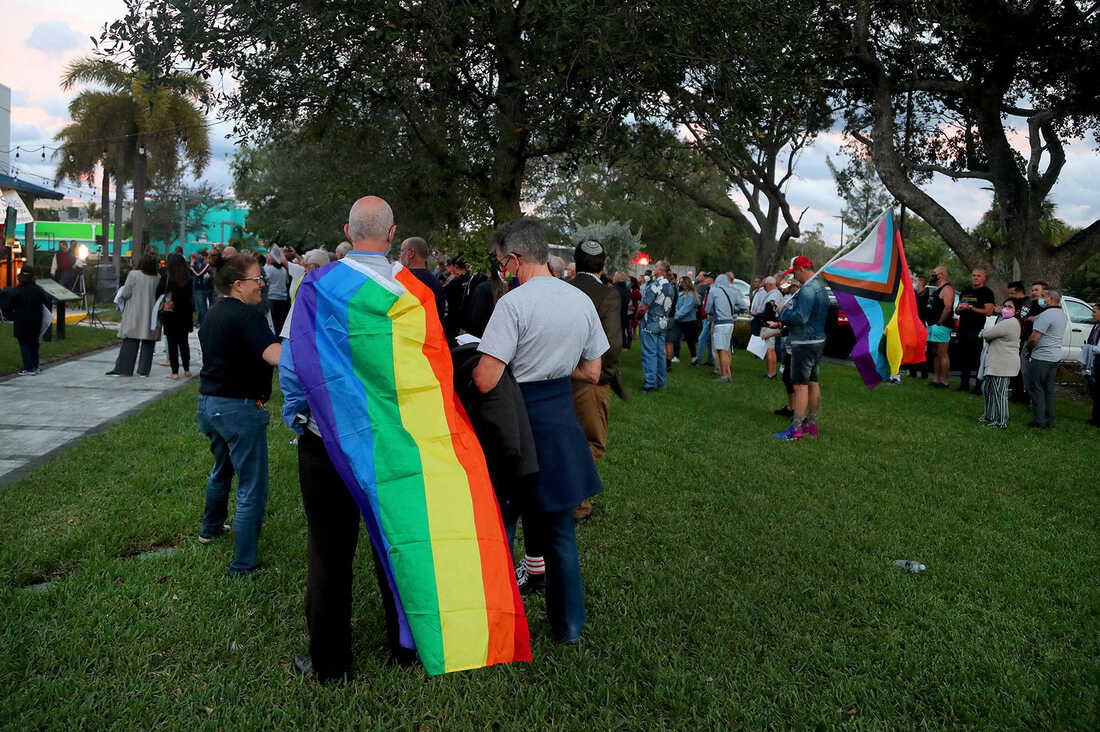 'Don't Say Gay' bill would limit discussion of sexuality and
gender in Florida schools 1