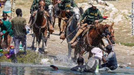 Haiti hikes minimum wage by up to 54% following worker
protests 1