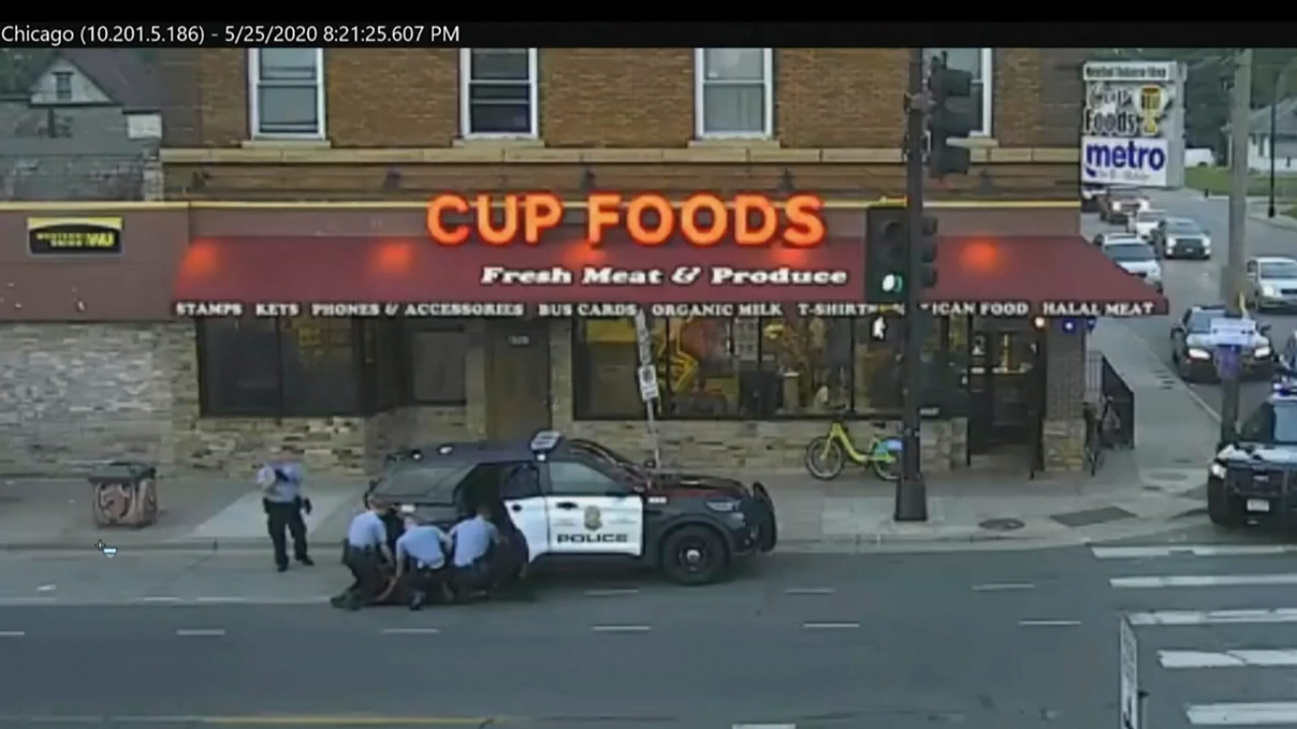 In trial of officers in George Floyd's death, did they have
a 'duty to intervene'? 1