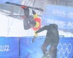 Speedskater Sacrifices Shot At Olympic Medal With ‘Classy
Move’ 13