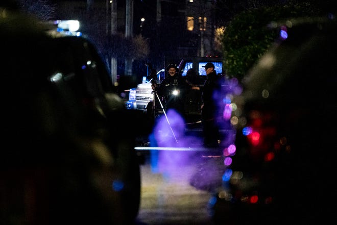 Confrontation between armed protester, armed homeowner
prompted Portland shooting rampage 1