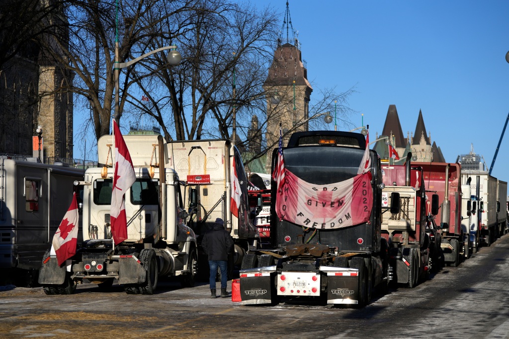 Ottawa’s police chief resigns amid truck protest in
Canada 1