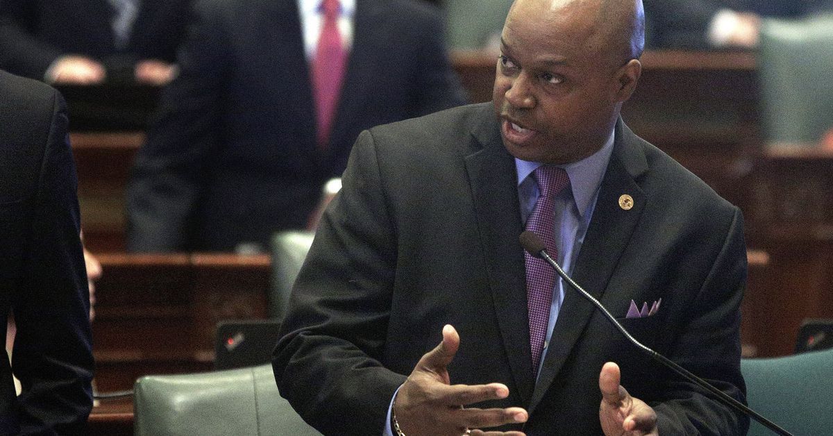 All in the family: Pols keep working to get relatives
elected to office 1