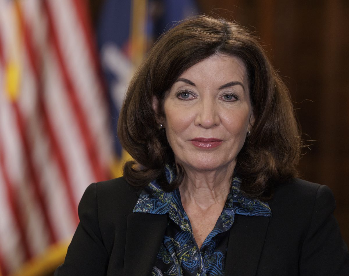N.Y.’s indoor mask mandate for business to expire Thursday,
Hochul keeps school rule 1 N.Y.’s indoor mask mandate for business to expire Thursday,
Hochul keeps school rule 1