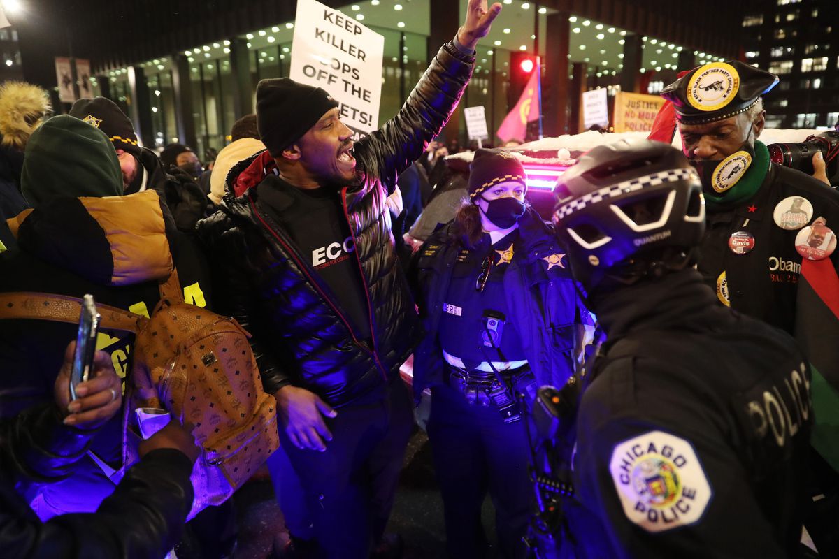 Protesters raise voices in the Loop after ex-cop Jason Van
Dyke, convicted in shooting of Laquan McDonald, leaves
prison 1