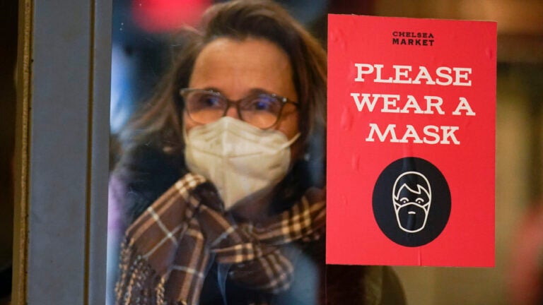 Dr. Jha says lifting mask mandates in the next few weeks is
‘reasonable’ 1