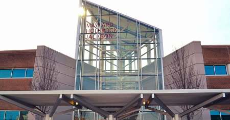 Maynard Jackson High School in ‘soft lockdown’ after threats
of violence 1
