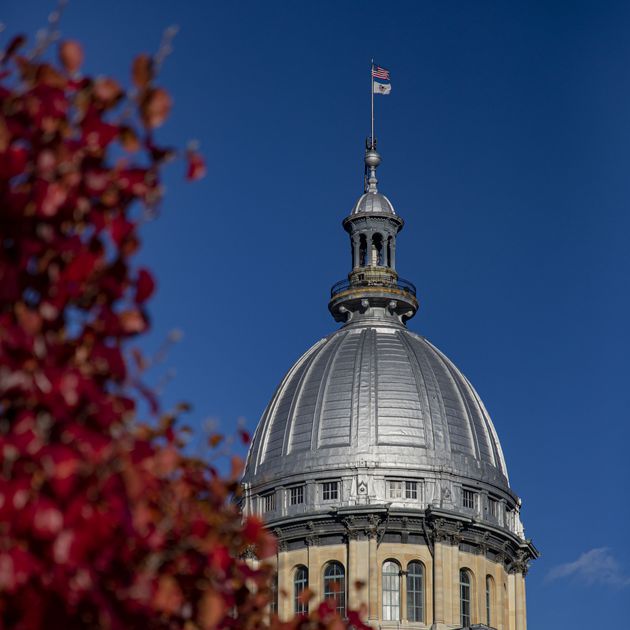 State audit finds lax fiscal controls at board where former
fiscal officer was accused of falsifying OT reports 1 State audit finds lax fiscal controls at board where former
fiscal officer was accused of falsifying OT reports 1