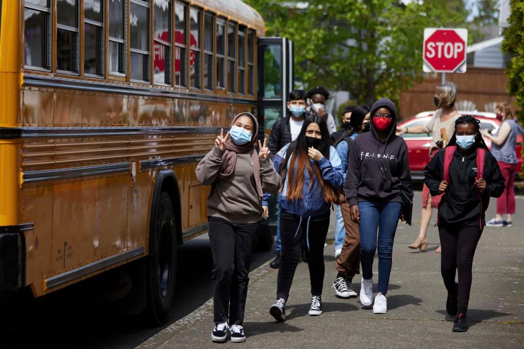 As state mask rules end, school leaders are in the
middle 1