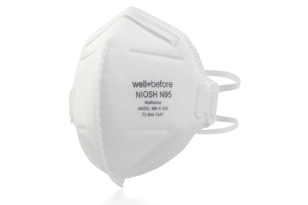 Best expert-approved face masks to wear on long flights:
KN95s and more 1