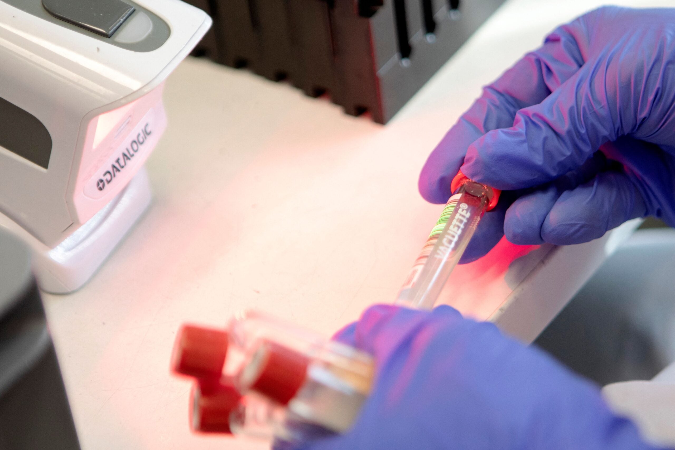 Mass. reports 2,611 new COVID-19 cases, 61 new
deaths 1