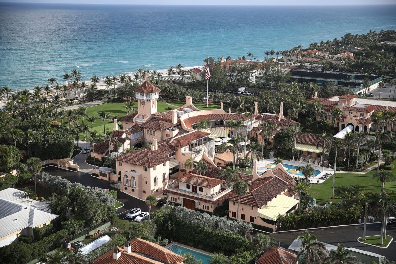 Trump Records Recovered From Florida Had Classified Info:
National Archives 1
