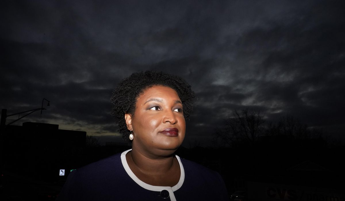 Stacey Abrams blasted for maskless photos at Georgia
elementary school 1
