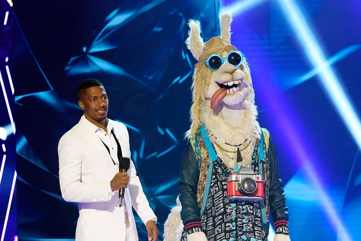 Hulu to Stream Fox Unscripted and Animated Series like ‘The
Masked Singer’ and ‘HouseBroken’ in New Output Deal 1