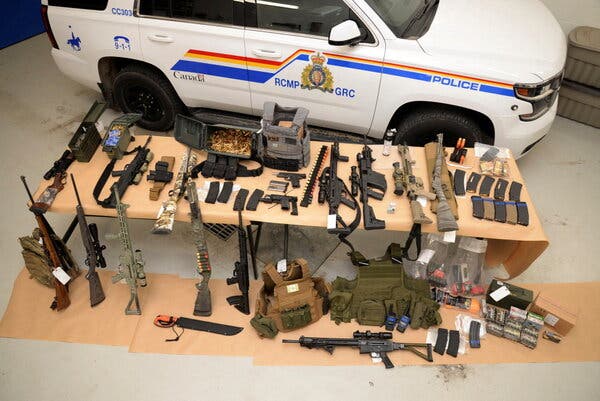 Canada Live Updates: Police Charge 4 Protesters With Plan to
Murder 1