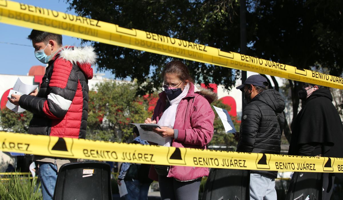 CDC, State Dept. urge caution and warn against travel to
Mexico because of COVID-19, violence 1