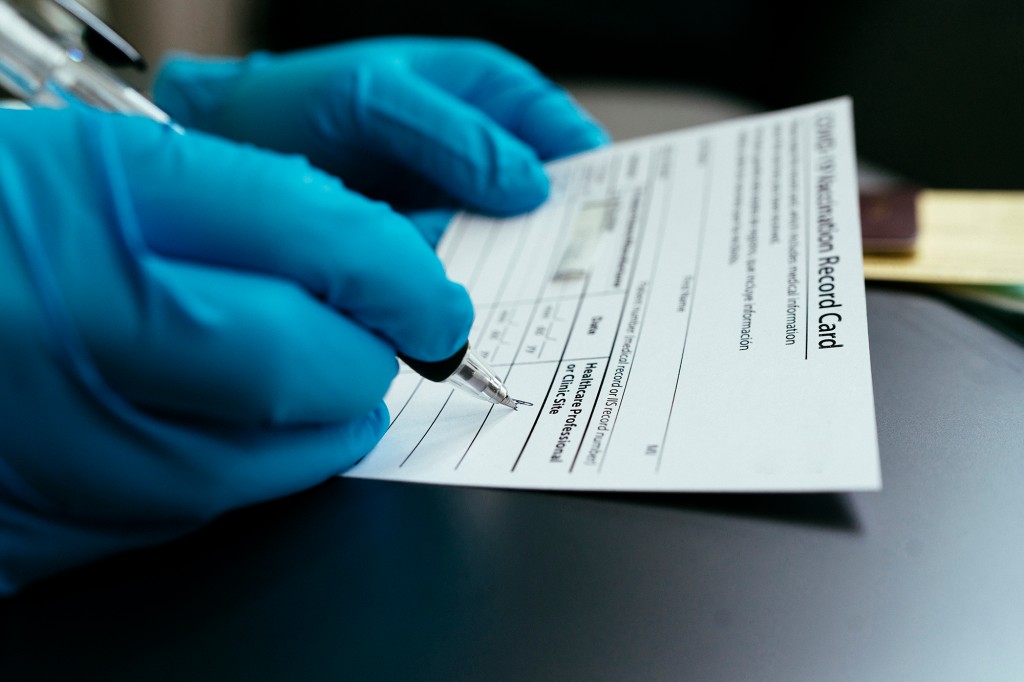 Oscars attendees won’t need to show COVID-19 vaccination
proof 1