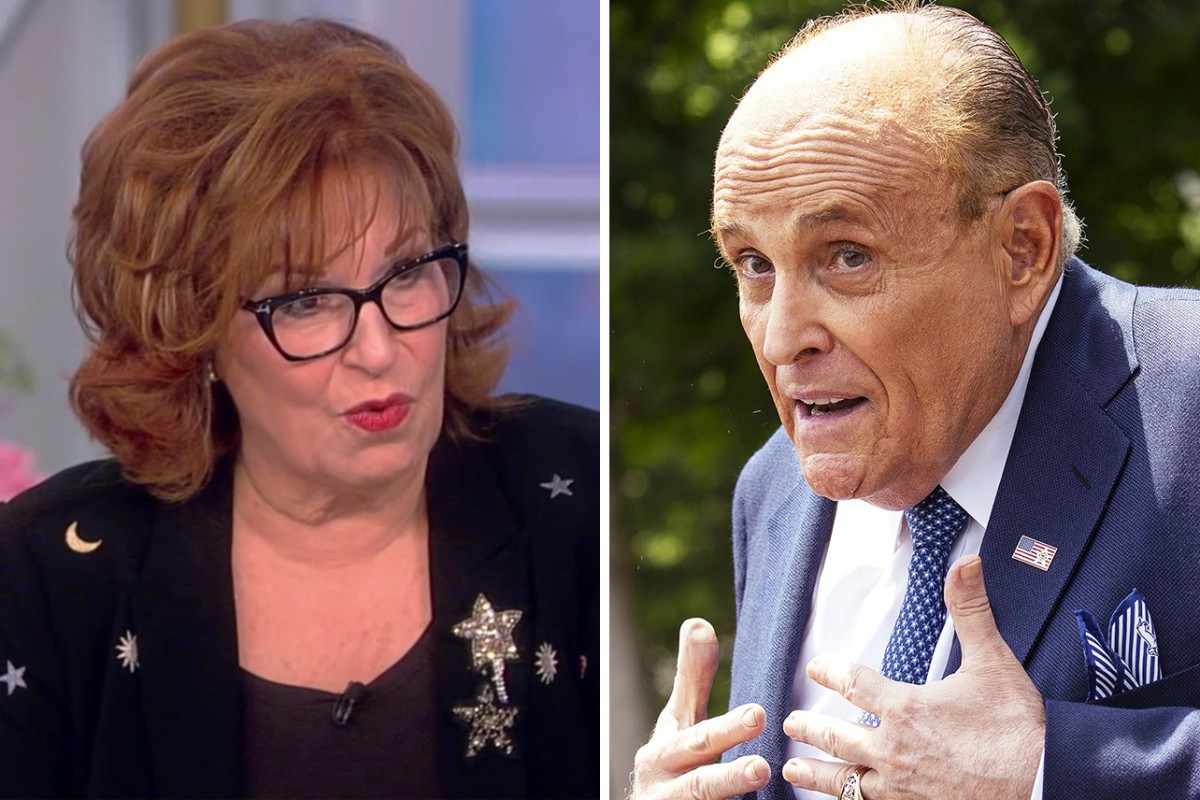 ‘The View’ Hosts Slam Rudy Giuliani’s Reported ‘Masked
Singer’ Appearance: “He Should Be In Handcuffs” 1