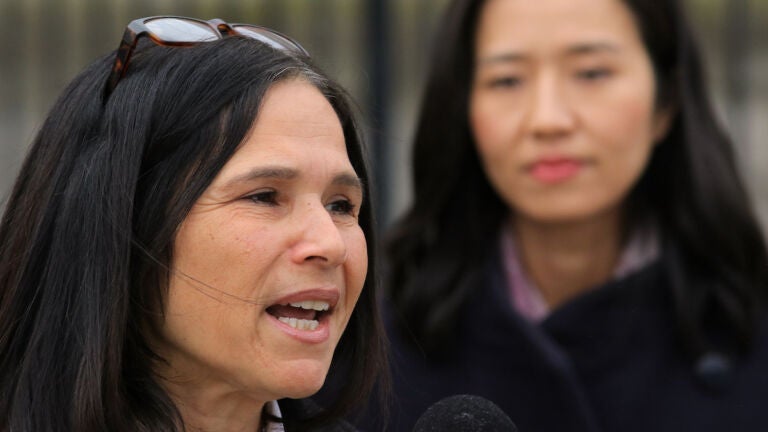 Boston schools superintendent on departure: ‘Nothing is
pushing me out the door’ 1